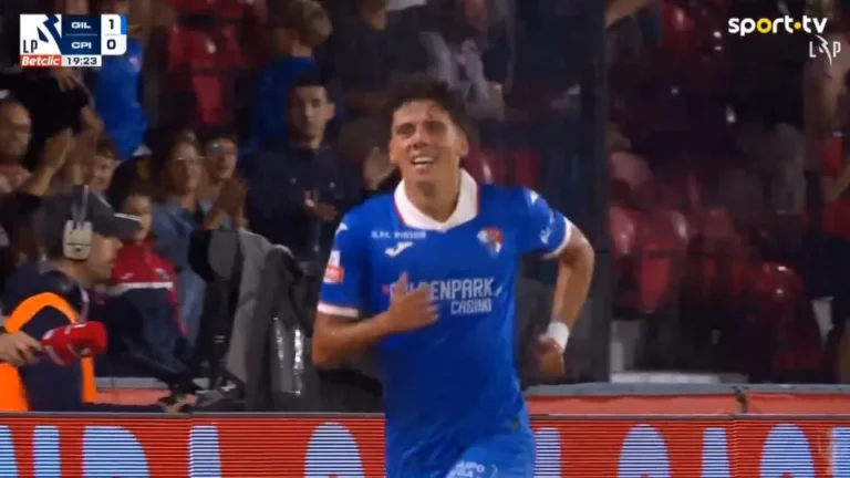 Desporto
                        
                        
                            I Liga
                        
                    
                                            
                            
                                há 5 horas
                            
                        
                                    
                Um estreante a brilhar e um penálti. O resumo do Gil Vicente-Casa Pia